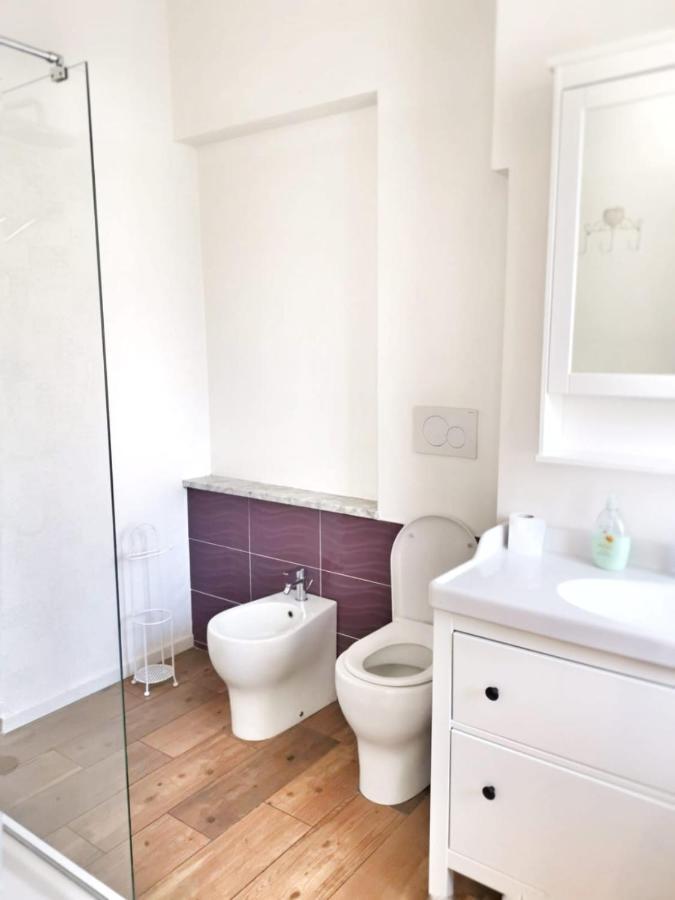 Camire' Apartment Turin Bagian luar foto